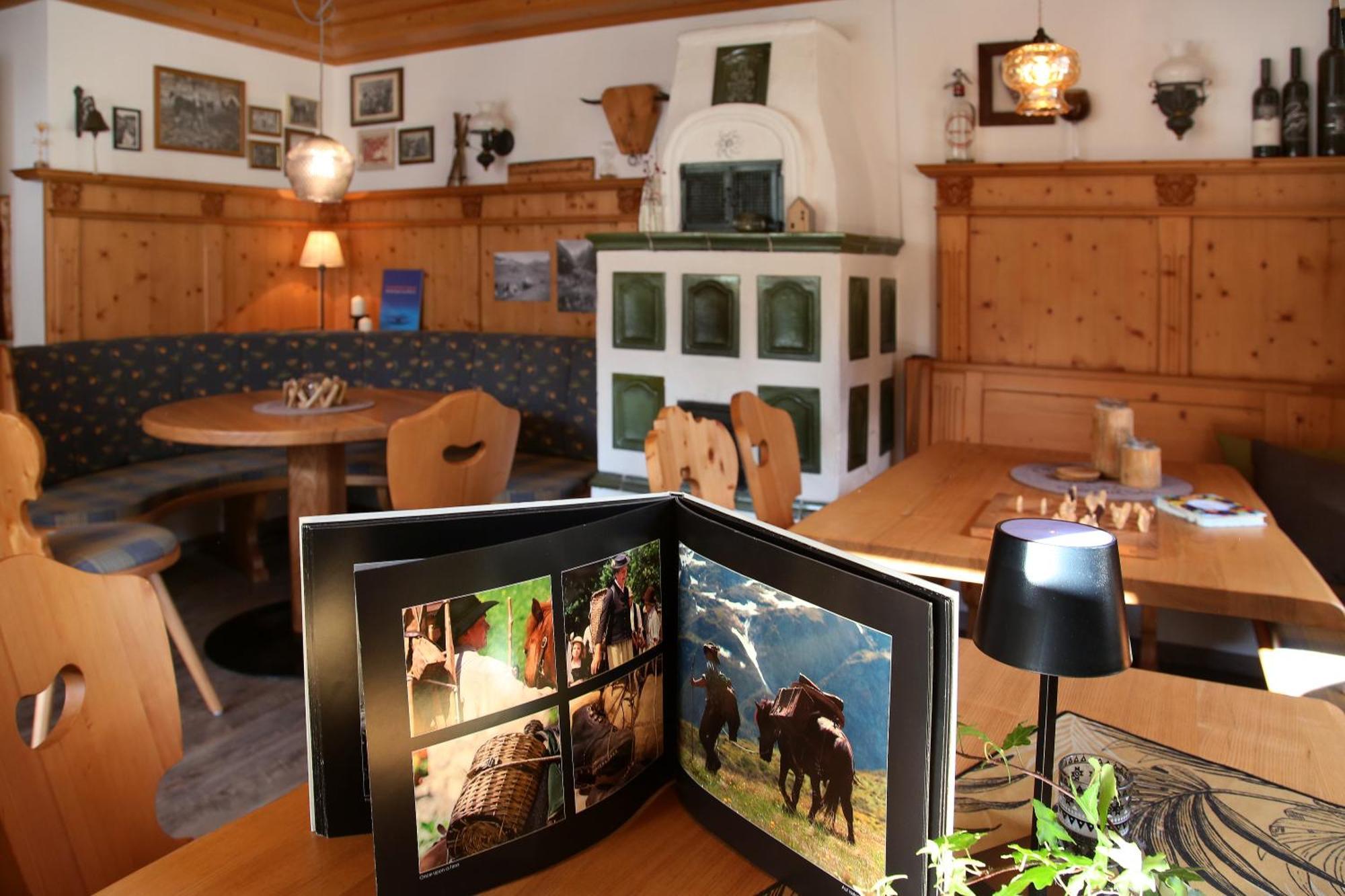 Landhaus Rieser Lägenhet Bad Hofgastein Exteriör bild