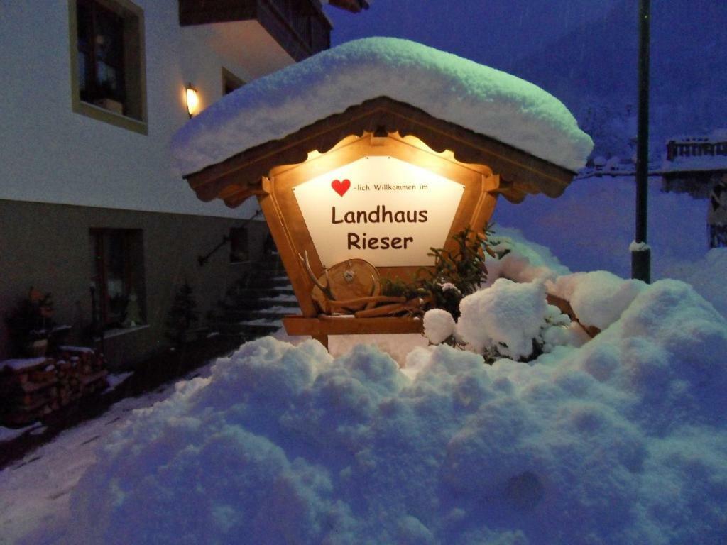 Landhaus Rieser Lägenhet Bad Hofgastein Exteriör bild